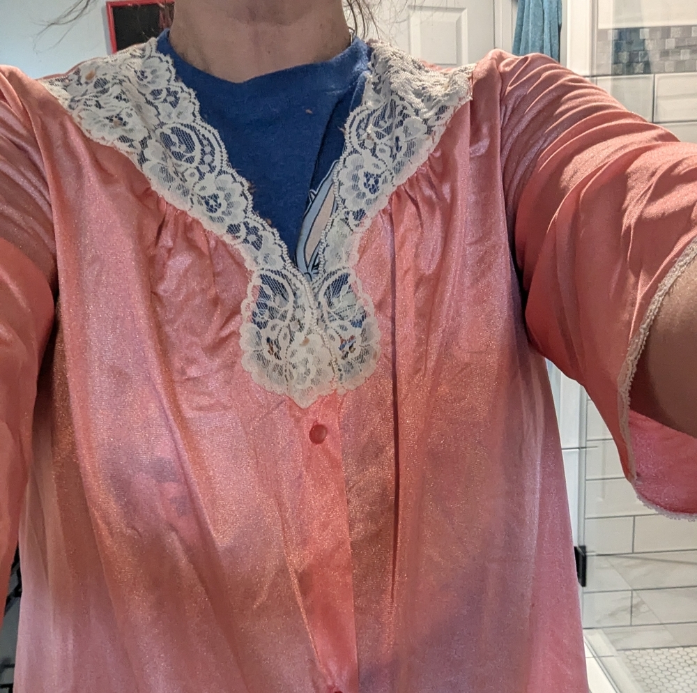 Vanity Fair robe
